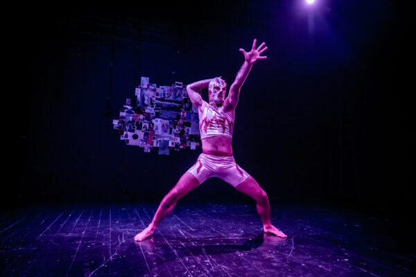 Czarny to mój szczęśliwy kolor – Scena Robocza 05