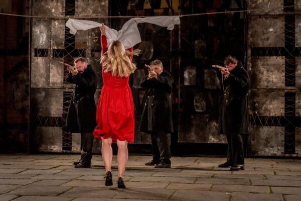 Carmen Funebre – Teatr Biuro Podróży 06