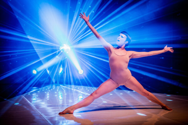 Polski Teatr Tańca – eXordial 09
