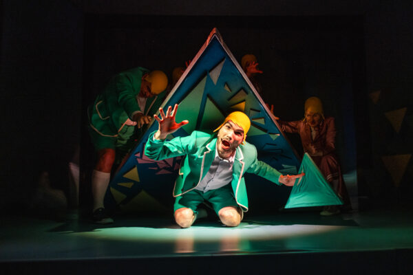 Kraj Naj. Historia trójkątnej rewolucji – Teatr Animacji w Poznaniu 08