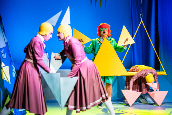 Kraj Naj. Historia trójkątnej rewolucji – Teatr Animacji w Poznaniu 11