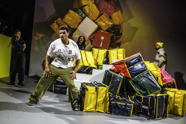 Delivery Heroes. Bohaterowie na wynos – Teatr Polski w Poznaniu 04