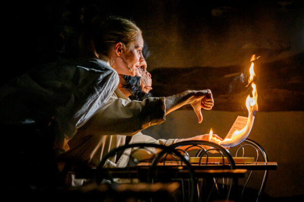 Najpierw kochaj, potem strzelaj – Teatr Powszechny w Łodzi, M.Zakrzewski 15