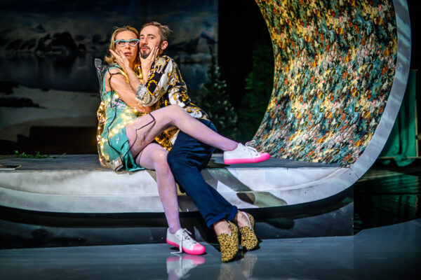 Najpierw kochaj, potem strzelaj – Teatr Powszechny w Łodzi, M.Zakrzewski 21
