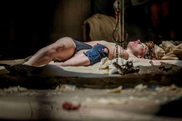 Teatr Zar – Armine Sister, Fot.M.Zakrzewski 4